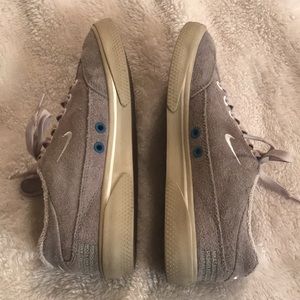 Nike suede sneakers; grayish suede with cream interior